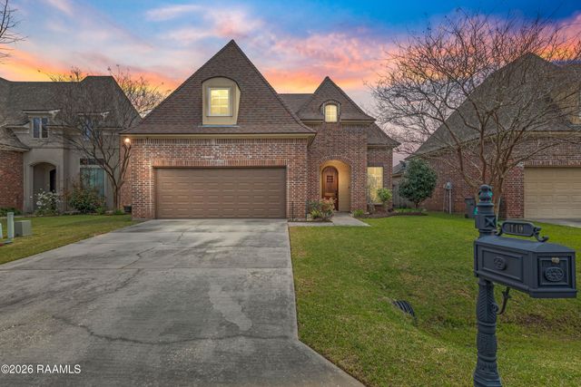 110 Fairwood Drive, Broussard, LA 70518