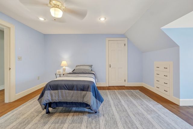 50 Gayland Rd, Needham, MA 02492