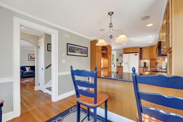 50 Gayland Rd, Needham, MA 02492