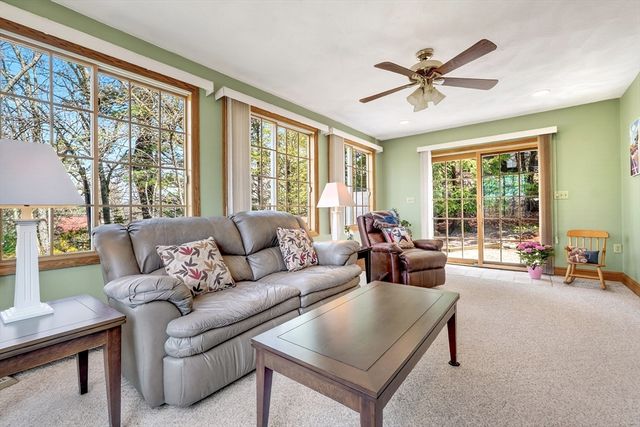 50 Gayland Rd, Needham, MA 02492
