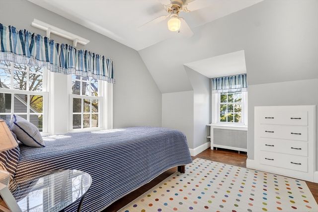 50 Gayland Rd, Needham, MA 02492