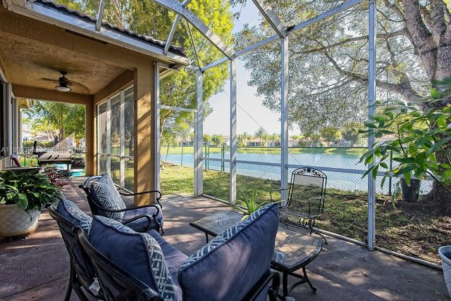 1921 SE 16th Ave, Homestead, FL 33035