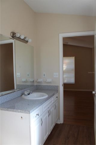 8713 N TANGERINE PLACE, Tampa, FL 33617