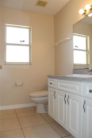 8713 N TANGERINE PLACE, Tampa, FL 33617