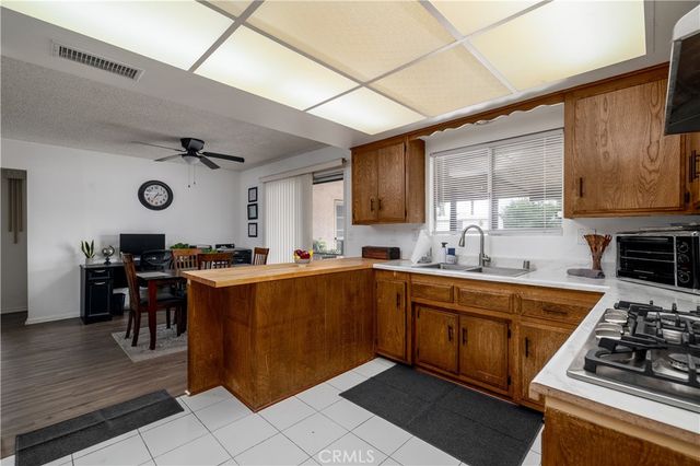 651 S Juanita, Hemet, CA 92543