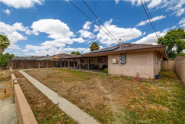 651 S Juanita, Hemet, CA 92543