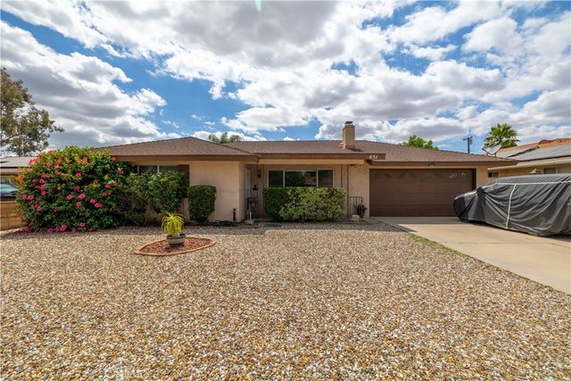 651 S Juanita, Hemet, CA 92543