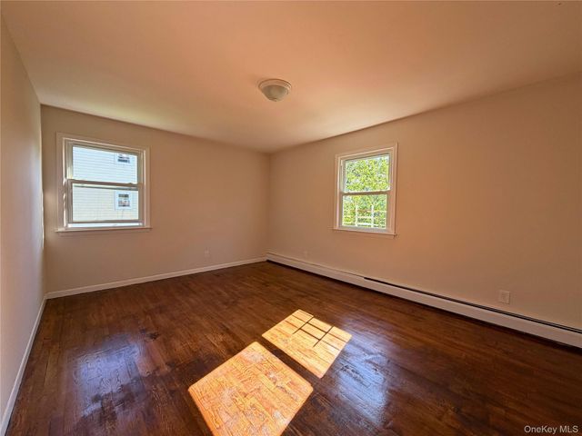 13 Woodrow Avenue 2, Yonkers, NY 10710