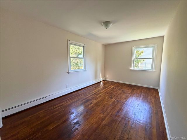 13 Woodrow Avenue 2, Yonkers, NY 10710