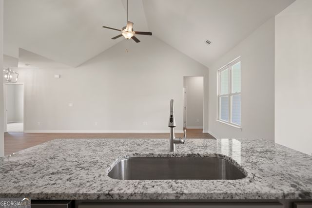 109 Wave Break Court, Kingsland, GA 31548