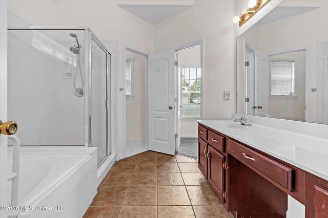 9601 N Geneva Loop, Olive Branch, MS 38654