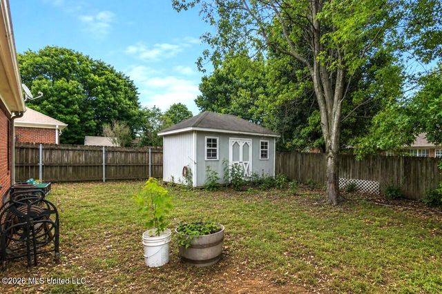 9601 N Geneva Loop, Olive Branch, MS 38654