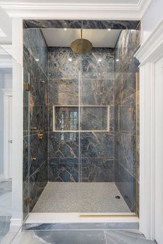 10 Hitching Post Lane, Weston, MA 02493