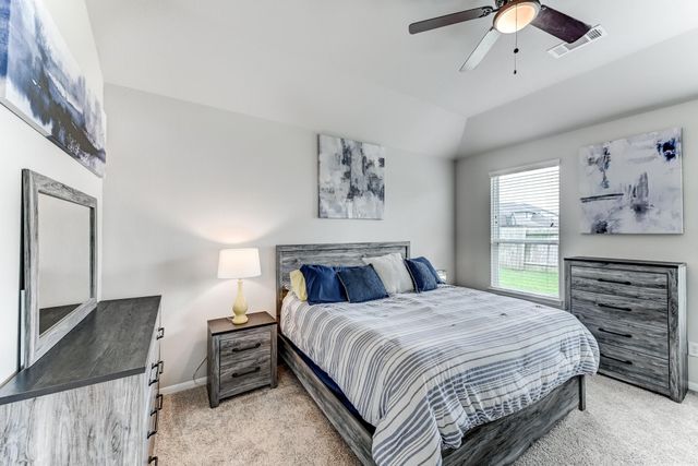 105 Highland Heights Way, Waller, TX 77484