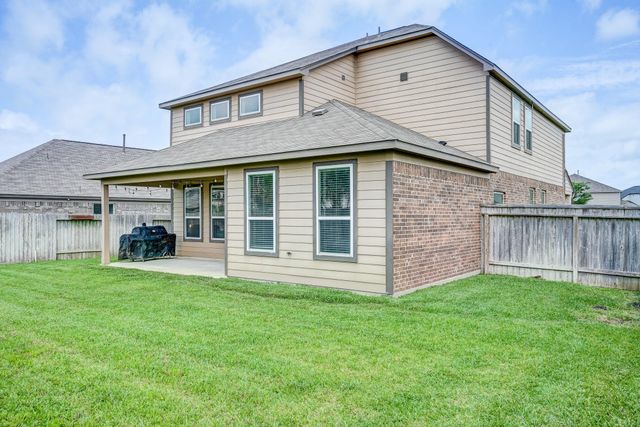 105 Highland Heights Way, Waller, TX 77484