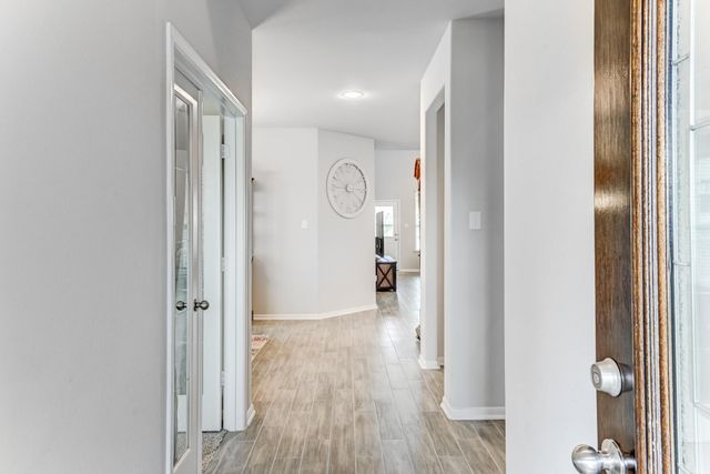 105 Highland Heights Way, Waller, TX 77484