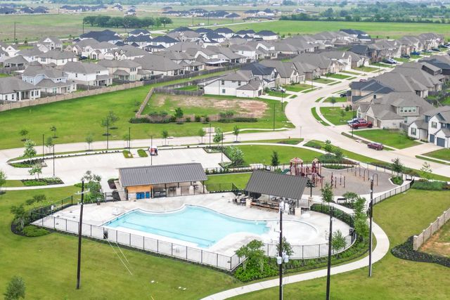 105 Highland Heights Way, Waller, TX 77484