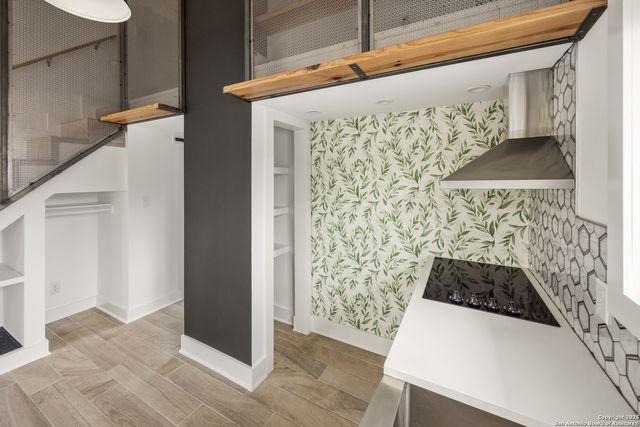 417 N OLIVE, San Antonio, TX 78202