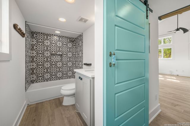 417 N OLIVE, San Antonio, TX 78202