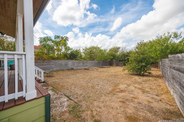 417 N OLIVE, San Antonio, TX 78202