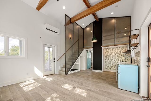 417 N OLIVE, San Antonio, TX 78202