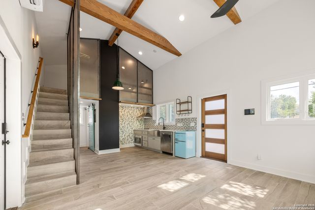 417 N OLIVE, San Antonio, TX 78202