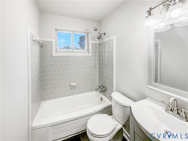 4907 Edgefield Cir, Richmond, VA 23227