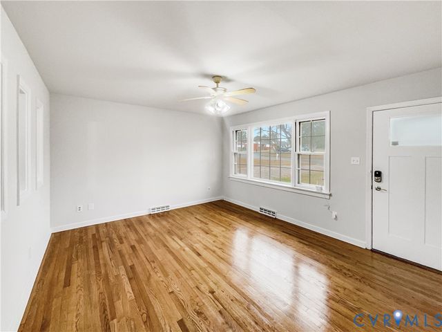 4907 Edgefield Cir, Richmond, VA 23227