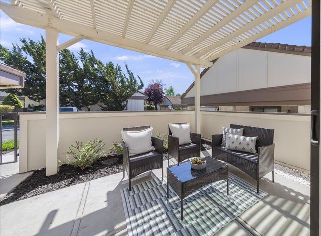 6107 Montgomery Court, San Jose, CA 95135