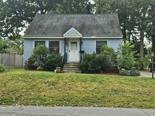 18 Lasalle 1, Framingham, MA 01701