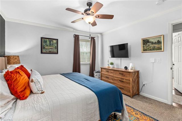 225 Summerglen Drive, Lewisville, NC 27023