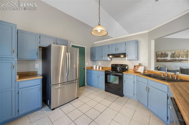 8430 Blue Sky Drive, Colorado Springs, CO 80920