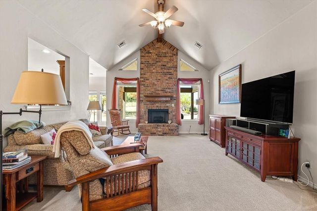 8149 Linda Lane, Guthrie, OK 73044