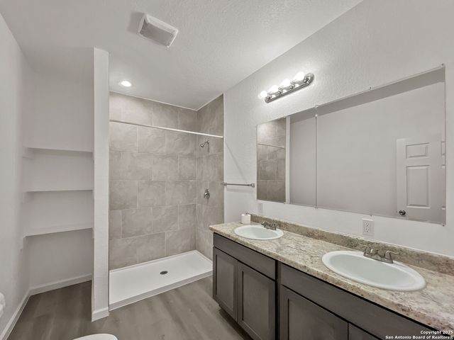 214 Preston Avenue, San Antonio, TX 78210