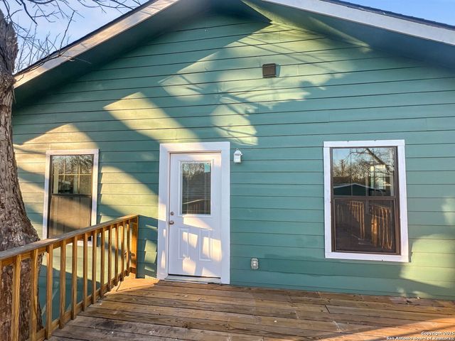 214 Preston Avenue, San Antonio, TX 78210