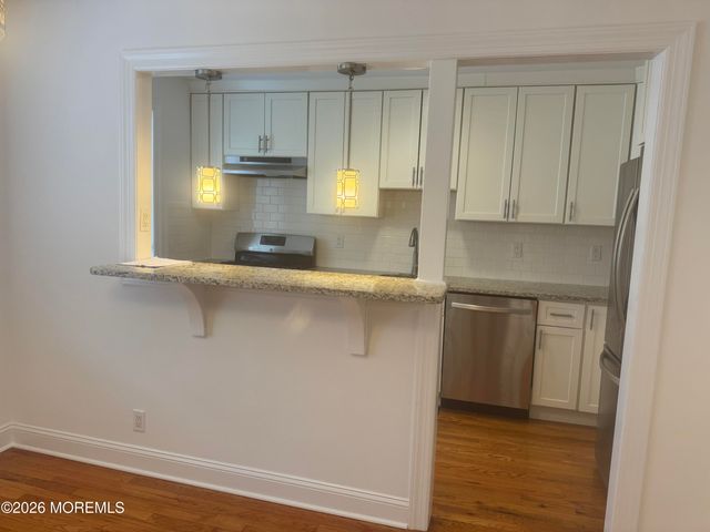 283 Spring Street 5B, Red Bank, NJ 07701