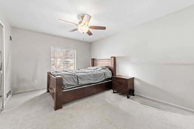 35934 Ann Arbor Trail 115, Livonia, MI 48150