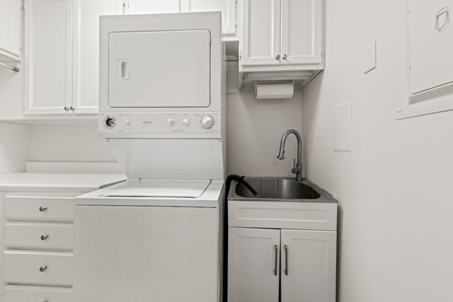 35934 Ann Arbor Trail 115, Livonia, MI 48150