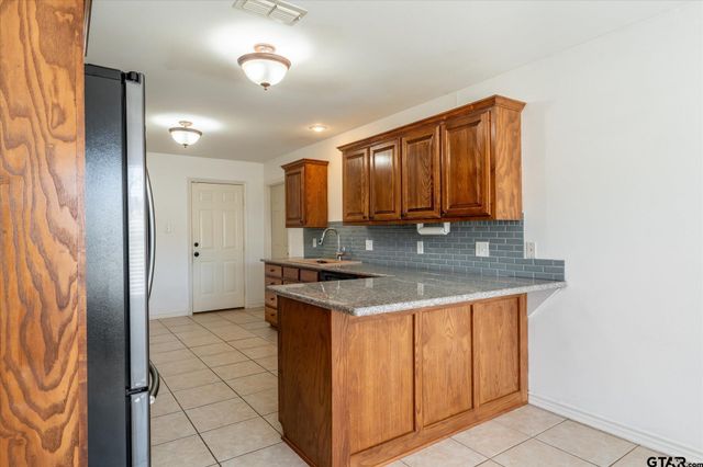 11215 FM 314 N, Brownsboro, TX 75756