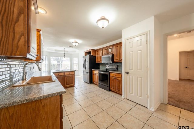 11215 FM 314 N, Brownsboro, TX 75756