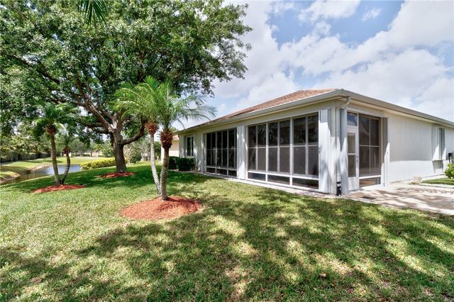 1303 Shoreline Circle, Sebastian, FL 32958