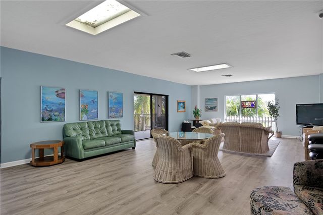 1303 Shoreline Circle, Sebastian, FL 32958