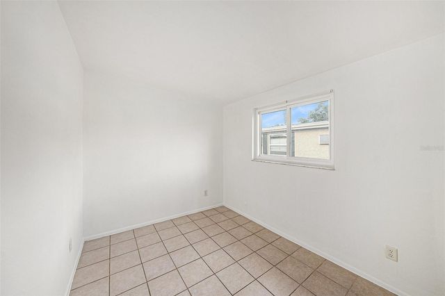 5801 EMERSON AVE S, St Petersburg, FL 33707