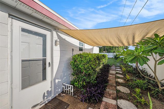 5801 EMERSON AVE S, St Petersburg, FL 33707