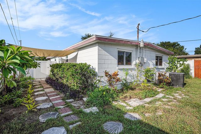 5801 EMERSON AVE S, St Petersburg, FL 33707