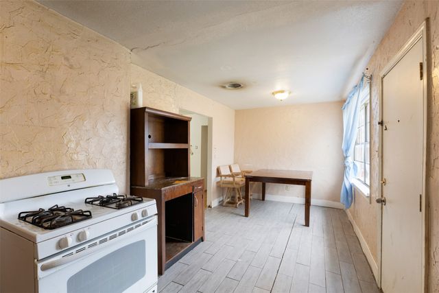 3021 Dogwood Drive, Mesquite, TX 75150