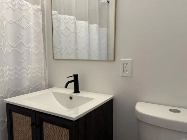 4225 Samoset Avenue, San Diego, CA 92117