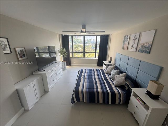 500 Three Islands Blvd M24, Hallandale Beach, FL 33009