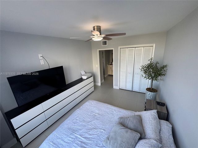 500 Three Islands Blvd M24, Hallandale Beach, FL 33009