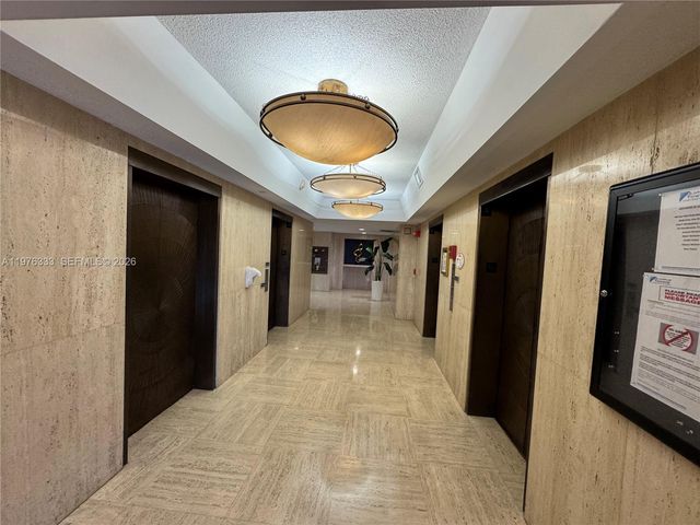 500 Three Islands Blvd M24, Hallandale Beach, FL 33009